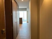renta semiamueblado estudio loft en piso alto!