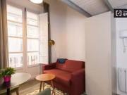 Barato Tidy estudio en alquiler en el centro de la...