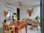 RENTA TOWN HOUSE AMUEBLADO EN NORTE MERIDA