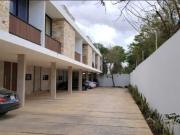 Renta Townhouse amueblado 2 Recamaras Sodzil Norte
