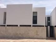 Renta Townhouse amueblado San Ramón Norte