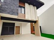 RENTA Y EXTRENA CASA DE 3 HABITACIONES CON EXCLENTES...