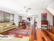 Unique 10/135 Park Road, Yeerongpilly, QLD 4105