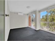 Nice 18/26 Toorak Road, South Yarra Apartment for rent...