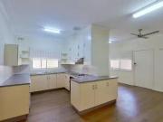 Unique 18 Laughton Street, Dubbo, NSW 2830