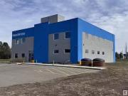 Just in! 1932 94 Street, Edmonton, AB, T6N 1J3...
