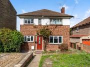 Just in! 1 BA 2 bedroom apartment for rent in Upper...