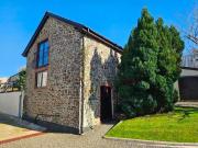 Cheap 1 BA 2 bedroom cottage for rent in Barn Owl...