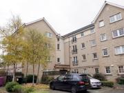 Rental! 1 BA 2 bedroom flat for rent in Roseburn...