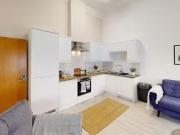 Cozy 1 BA 3 bedroom flat for rent in 83/85, Park Street...