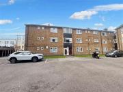 Cheap 1 BA 3 bedroom flat for rent in Ryder Court,...