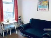 Rental! 1 BA 3 bedroom terraced house for rent in Dorset...