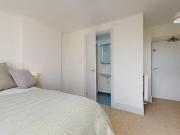 Nice 1 bedroom house share for rent in Farm Road,...