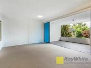 Nice 1 BR 102/30 Paradise Island, Surfers Paradise, QLD 4217