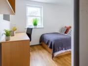 Charming 1 BR Alexandra Hall Bronze Plus Single Room