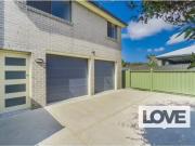 For Rent! 1A Third Street, ADAMSTOWN Apartment for rent...