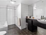 Charming 203/73 Flinders Lane, Melbourne Apartment for...