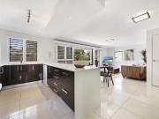 Charming 2/21 Albatross Avenue, Mermaid Beach, QLD 4218