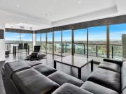 Unique 223/418 St Kilda Road, Melbourne Apartment for...