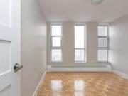 Deal! 2403 666 Spadina Avenue, Toronto, ON, M5S 2H8...