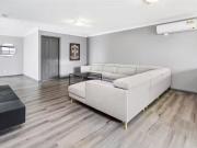 Nice 24B Mary Davis Avenue, Koonawarra House for rent...