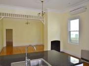 Cozy 270 Barkly Street, Fitzroy North VIC 3068