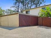 Rental! 2/77 Olsen Avenue, Labrador, QLD 4215