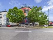 Deal! 2 BA 2 bedroom apartment for rent in Quayside...