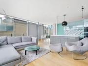 Cozy 2 BA 2 bedroom flat for rent in Brody House, Strype...