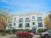 Deal! 2 BA 2 bedroom Flat to rent, Salisbury Road, Hove,...