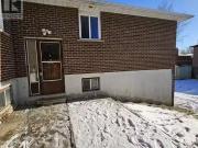 Unique 2 Bed 7388 Finery Crescent E, Mississauga, ON,...