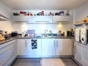 Charming 2 bedroom apartment for rent in 239 Picton,...