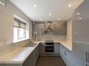 Deal! 2 bedroom apartment for rent in Yenton Court,...