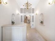 New 2 bedroom property to let in Queens Gate, South...