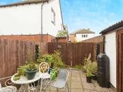 Cozy 2 Bedroom Terraced House To Rent In Barton Street,...