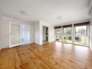 For Rent! 2 BR 1/75 Kambrook Road, Caulfield North VIC 3161.