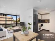 For Rent! 2 BR 608/7 Katherine Place, MELBOURNE, VIC...