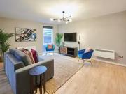 Cozy 2 BR Argyle Street