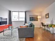 Nice 2 BR Rue Ontario Est