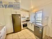 Unique 2 BR UNIT 19/8 Hillcrest Street, Emerald, QLD 4720