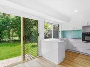 Cheap 3/15 Adventure Avenue, Oxenford, QLD 4210