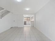 Just in! 3/4 Angie Court, Mermaid Waters, QLD 4218