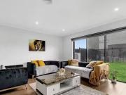 Just in! 35 Regatta Drive, CRAIGIEBURN, VIC 3064 House...