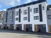 For Rent! 3 BA 3 bedroom terraced house for rent in...