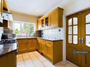 Deal! 3 bedroom detached house for rent in Newlands...