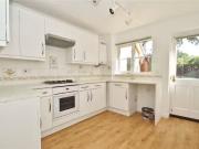 Cozy 3 bedroom link detached house for rent in Pennine...