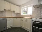 Charming 3 bedroom semi detached house for rent in Mason...