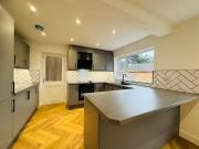 Deal! 3 bedroom semi detached house for rent in South...