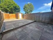 Nice 3 bedroom terraced house for rent in Longdown...