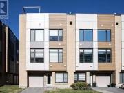 Unique 3 BR 325 Foliage Private, Ottawa, ON, K2H 0C5...